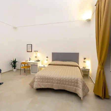 Il Tesoro Smart Suite & Spa Napels Buitenkant foto